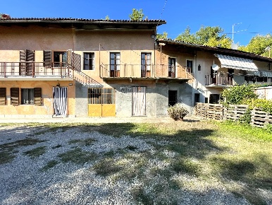 Foto Appartamento in Vezza d'Alba Regione Valrubiagno, Vezza d'Alba