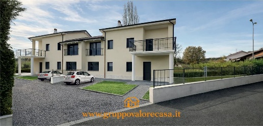 Foto Appartamento a Acqui Terme con 5 locali in vendita