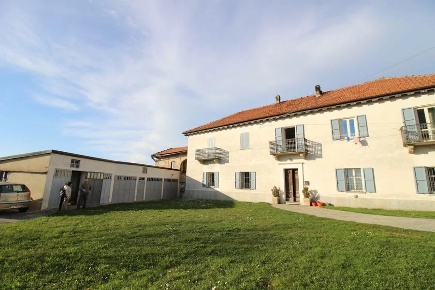 Foto Appartamento a Niella Belbo con 3 locali in vendita