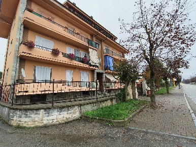 Foto Appartamento a Montà Centro con 3 locali in vendita