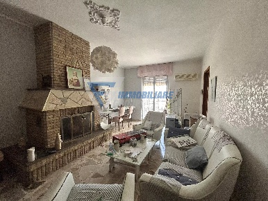 Foto Appartamento in Via Vincenzo Bellini, Floridia con 3 locali in vendita