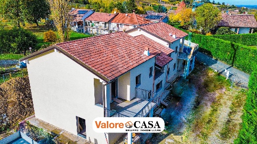 Foto Appartamento a Acqui Terme Centro con 5 locali in vendita