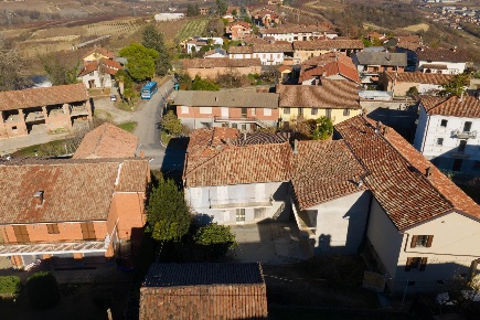 Foto Villa bifamiliare in Magliano Alfieri vicolo assunta 10, Centro
