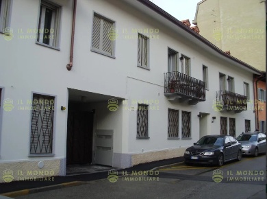 Foto Appartamento in Via Mazzini 22, Melegnano con 4 locali in vendita