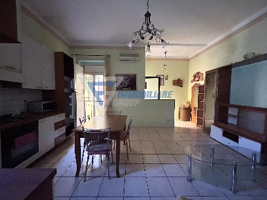 Foto Appartamento in VIA PINDARO, Siracusa Gelone - Cadorna con 3 locali