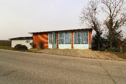 Foto Magazzino in san rocco, Montà con 3 locali in vendita