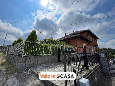 Foto Appartamento a Ponzone con 3 locali in vendita