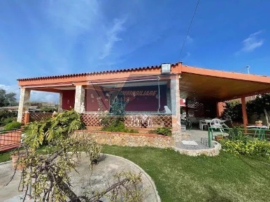 Foto Villa unifamiliare in Via per Canicattini, Canicattini Bagni