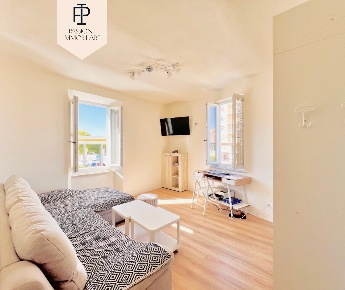 Foto Appartamento a Cassine Centro con 7 locali in vendita