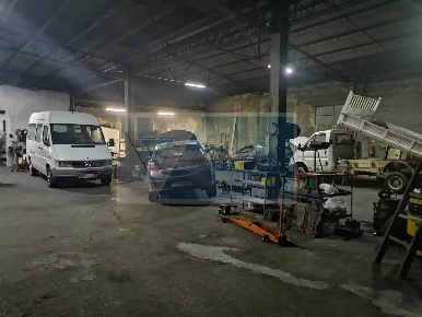 Foto Magazzino in VIA ELORINA, Siracusa Carrozziere - Sacramento in affitto