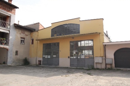 Foto Magazzino in piazza trento e trieste, Canale Centro con 2 locali