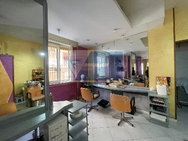 Foto Negozio in Viale Tunisi, Siracusa Grottasanta - Tunisi con 3 locali