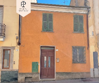 Foto Casa indipendente a Cassine Centro con 4 locali in vendita
