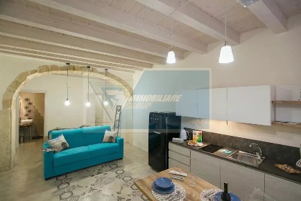 Foto Appartamento in Via Vincenzo Mirabella, Siracusa Ortigia con 1 locali