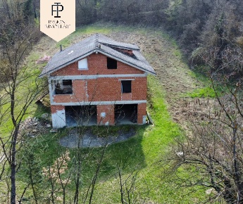 Foto Appartamento a Melazzo con 6 locali in vendita