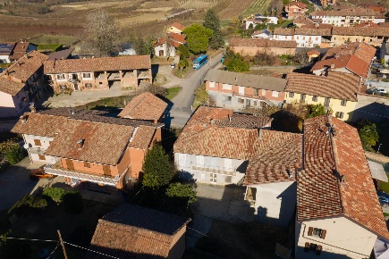 Foto Villa bifamiliare in Vicolo Assunta, Magliano Alfieri Centro