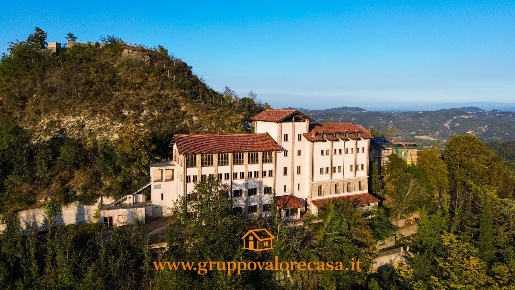 Foto Hotel in Montechiaro d'Acqui, Acqui Terme Centro in vendita