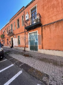 Foto Locale commerciale in Via Piave, Siracusa Borgata - Santa Lucia