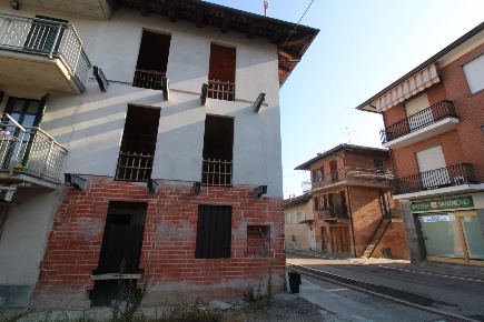 Foto Appartamento a Priocca con 8 locali in vendita