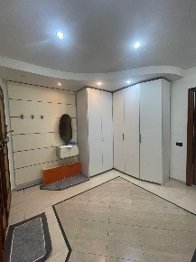 Foto Appartamento a Carrara Avenza di 113 m² con 5 locali in vendita