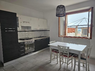 Foto Casa indipendente a Collesalvetti Centro di 70 m² con 4 locali