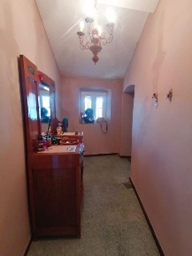 Foto Appartamento a Carrara Avenza di 60 m² con 3 locali in vendita