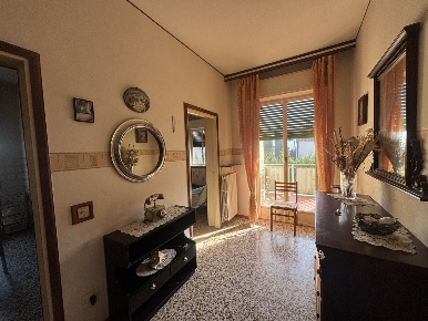 Foto Appartamento a Ziano Piacentino Centro di 103 m² con 3 locali