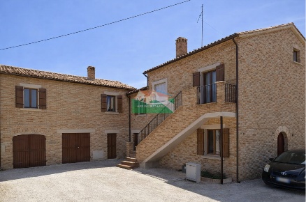 Foto Rustico in VIA GOITO, Ravenna San Zaccaria di 300 m² con 12 locali