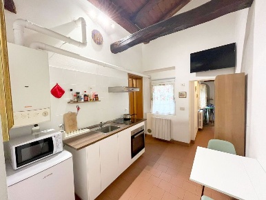 Foto Appartamento in Via Castiglione, Bologna Castiglione - Tribunale