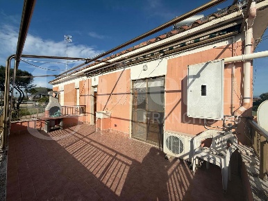 Foto Appartamento in Via ANTICOLI CORRADO 10, Nettuno di 80 m² con 4 locali