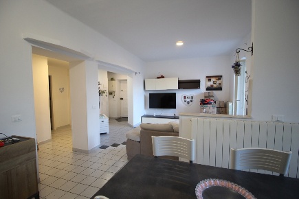 Foto Appartamento in Via Manfredi snc, Manduria Centro di 90 m² in affitto