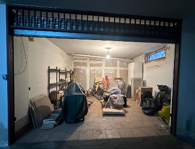 Foto Box in Via Gaetano Dublino 4, Acerra di 26 m² in vendita