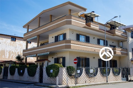 Foto Appartamento a Caivano Tribunali di 120 m² con 3 locali in vendita