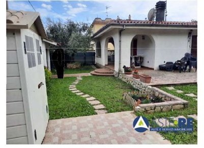 Foto Appartamento in STRADA VALMONTORIO, Latina Lido di Foce Verde