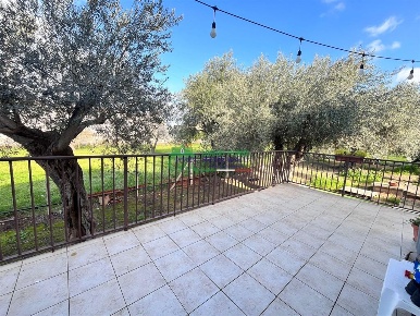Foto Villa unifamiliare in habanero, Comiso Centro di 110 m² con 4 locali