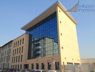 Foto Ufficio in via luini bernardino, Sesto San Giovanni di 125 m²