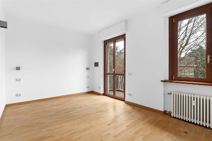 Foto Appartamento in Via degli Ottoboni, Milano San Siro di 140 m²