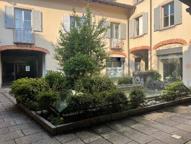 Foto Ufficio a Seregno di 55 m² con 1 locali in vendita