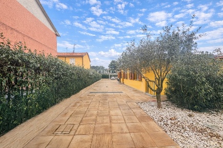 Foto Villa unifamiliare in VIA SAN FRANCESCO D'ASSISI 28, Agrate Brianza