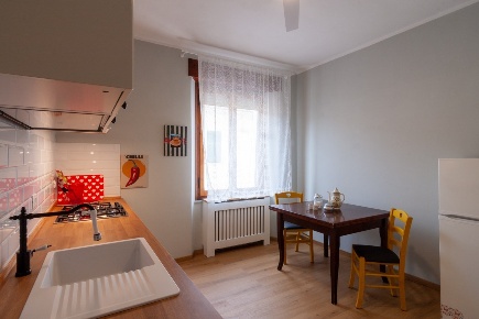 Foto Appartamento in via Manzoni 15, Follonica Centro di 65 m² con 3 locali