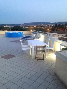 Foto Attico in via Fratelli Salerno, Rende Roges di 292 m² con 3 locali