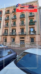 Foto Appartamento in via minniti 53, Taranto Borgo di 127 m² con 4 locali