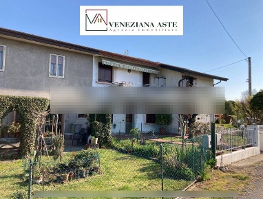 Foto Appartamento in Via Palmanova, Venezia Dese di 85 m² con 4 locali