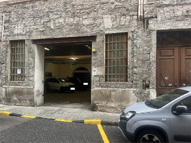 Foto Box in via filippo corridoni, Trieste di 13 m² in affitto