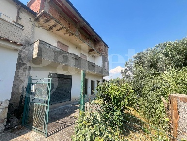 Foto Casa indipendente in Ponte Pellegrino, Pontelatone di 200 m²