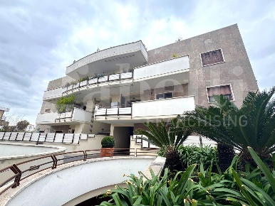 Foto Appartamento in Via DELLE BOSCARE 1, Marino Frattocchie di 77 m²