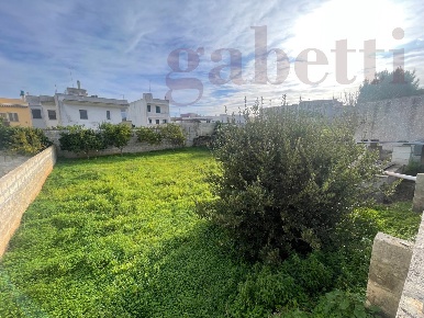 Foto Terreno residenziale in Via Kennedy 24, Spongano di 434 m² in vendita