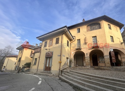 Foto Appartamento in Domenico Berti, Cumiana Centro di 85 m² con 2 locali