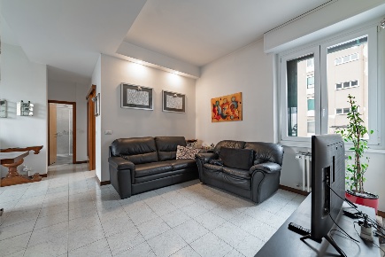 Foto Appartamento in Via Lodovico il Moro 57, Milano Tre Castelli - Faenza