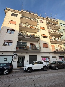 Foto Appartamento in Via Rossini 11, Cassino Centro di 71 m² con 3 locali